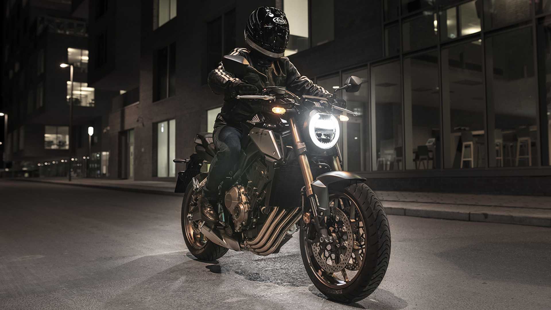 motorcycle-462793_1920